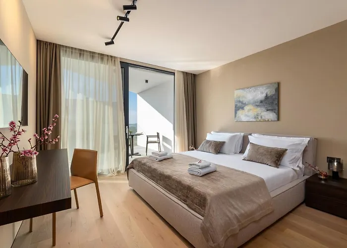 Luxury Aruna 빌라 풀라