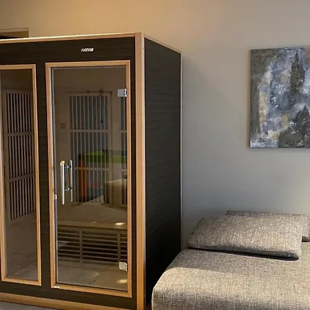 Luxury Aruna *